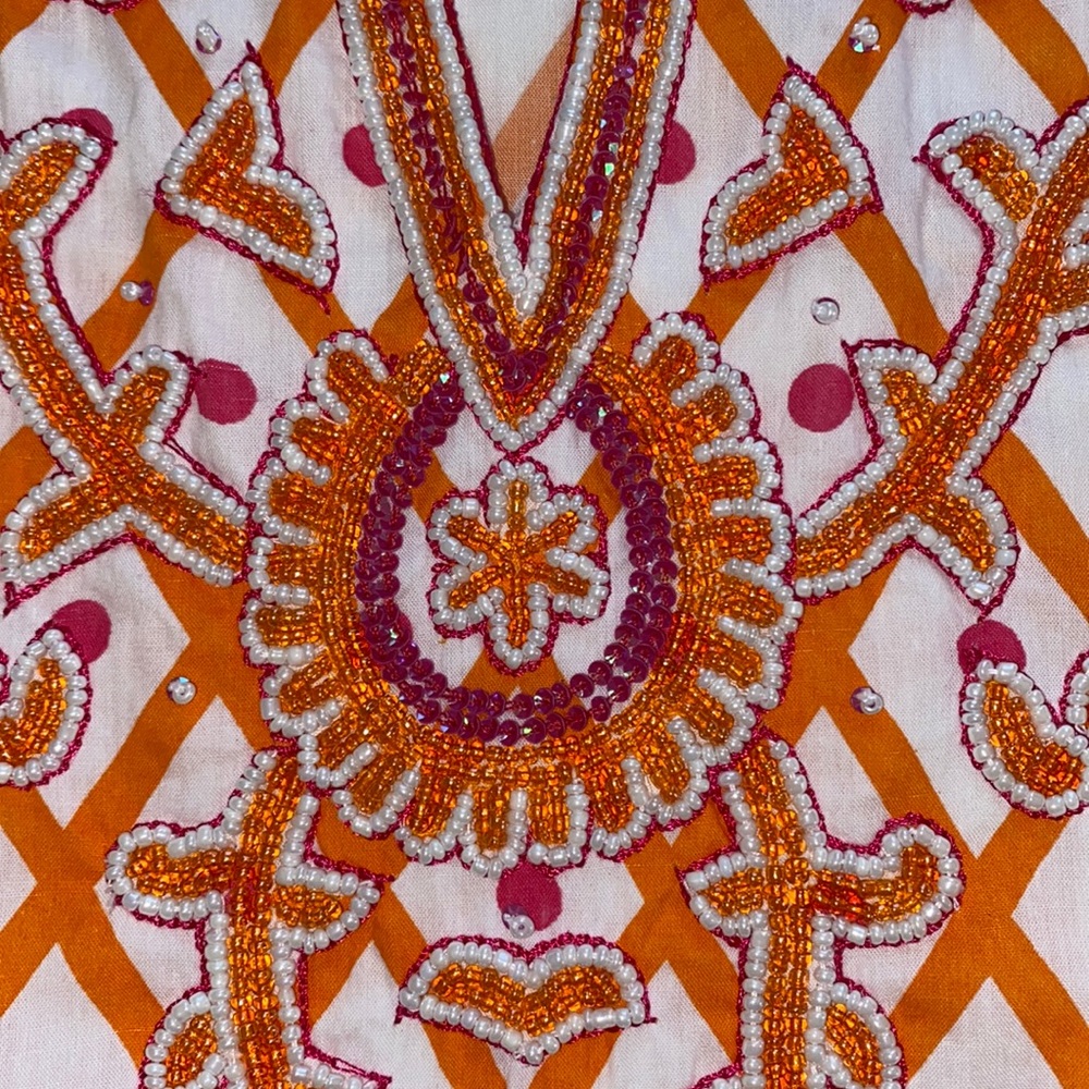 ⛵️BARBARA GERWIT Split Neck Beaded Tunic Top